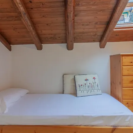 Of Dreams Apartment
